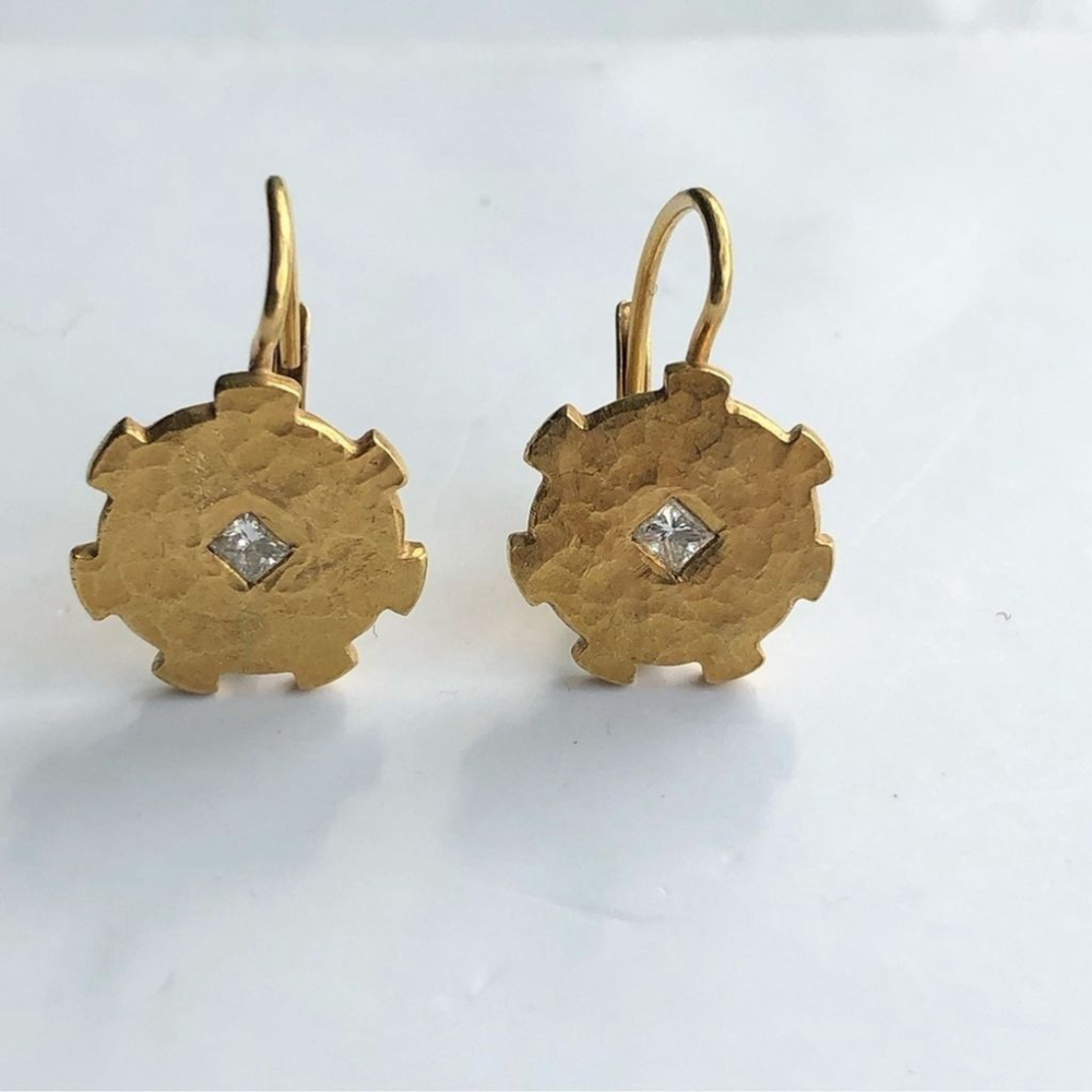 Designer CW Cathy Waterman 22KT Gold and Diamond Gear Earrings